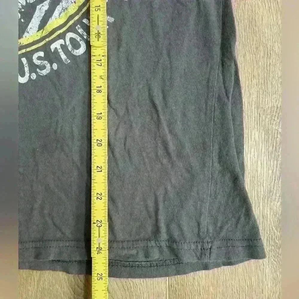 Aerosmith Get Your Wings US Tour 74 Women’s Concert Graphic T-Shirt Gray L - Picture 7 of 8